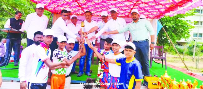 ಶಿಕ್ಷಣದೊಂದಿಗೆ ಕ್ರೀಡೆಗೂ ಪ್ರೋತ್ಸಾಹ: ಶಾಸಕ ಗಣೇಶ ಹುಕ್ಕೇರಿ 