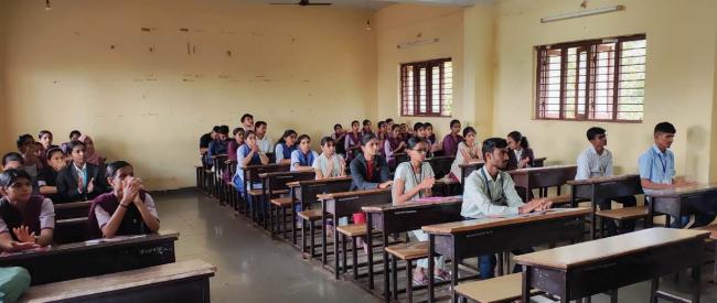 ಡಿಜೆ ಬೇಡ ಭಜನೆ ಪದ, ಕರಡಿ ಮಜಲು ಒಳ್ಳೆಯದಲ್ಲವೇ 