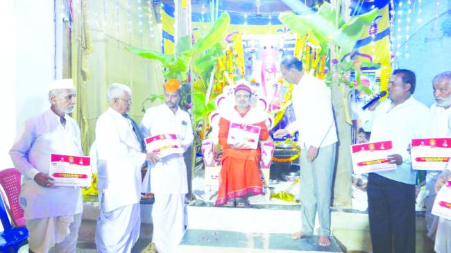 ನಾಗಾವಿ ಗ್ರಾಮದಲ್ಲಿ ಪುಟ್ಟರಾಜ ಕವಿ ಗವಾಯಿಗಳವರ ಪುಣ್ಯಸ್ಮರಣೆ 