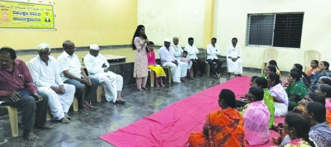 ಆಸೆ-ಆಕಾಂಕ್ಷೆಗಳ ನಿರೋಧದಿಂದ ತನು-ಮನಗಳ ನಿಯಂತ್ರಣ    