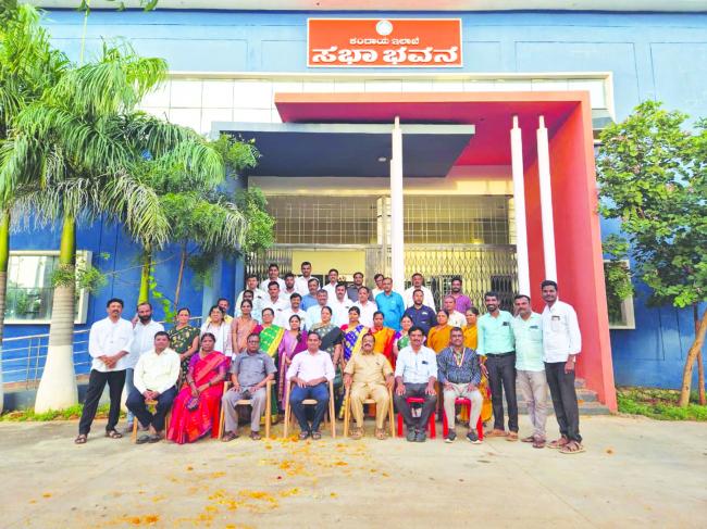 ನಿವೃತ್ತಿ ಬಳಿಕ ಸಮಾಜ ಮುಖಿಯಾಗಿ ಬದುಕು ಸಾಗಿಸುವುದು ಉತ್ತಮ: ಬಸವರಾಜ್ ತೆನ್ನಳ್ಳಿ  