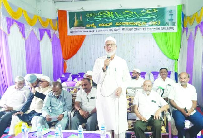 ಯುವಕರು ತಂದೆ ತಾಯಿಗಳ  ಮನಸ್ಸು ನೋಯಿಸಿ ಸ್ವರ್ಗ ಕಳೆದು ಕೊಳ್ಳಬೇಡಿ- ಆಸಿಫ್ ಅಲಿ  