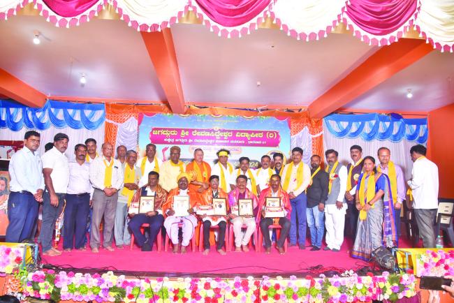 ಬಸವರಾಜ ಸಿ.ಎಸ್ ಇವರಿಗೆ ಪ್ರತಿಷ್ಠಿತ ಕನಕ ಪ್ರಶಸ್ತಿ    