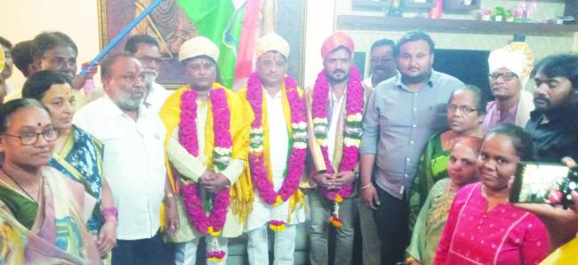 ಪುರಸಭೆಯನ್ನು ನಗರಸಭೆಯನ್ನಾಗಿಸಲು ಶ್ರಮಿಸಿದ ಅಶೋಕ ಮನಗೂಳಿಗೆ ಪೌರಸನ್ಮಾನ 