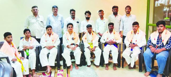 ರಕ್ಷಣೆ ಮತ್ತು ಜ್ಞಾಪಕ ಶಕ್ತಿ ವೃದ್ದಿಸಿಕೊಳ್ಳಲು ಕರಾಟೆ ಅವಶ್ಯ: ವೀರೇಂದ್ರ ಬಳಿಗಾರ 