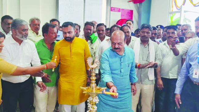 ಹೆಣ್ಣು ಮಕ್ಕಳು ಅಂತಾರಾಷ್ಟ್ರೀಯಲ್ಲಿ ಕೆಲಸ ಮಾಡುತ್ತಿರುವುದು ಸಂತಸ: ಬಸವರಾಜ ಬೊಮ್ಮಾಯಿ