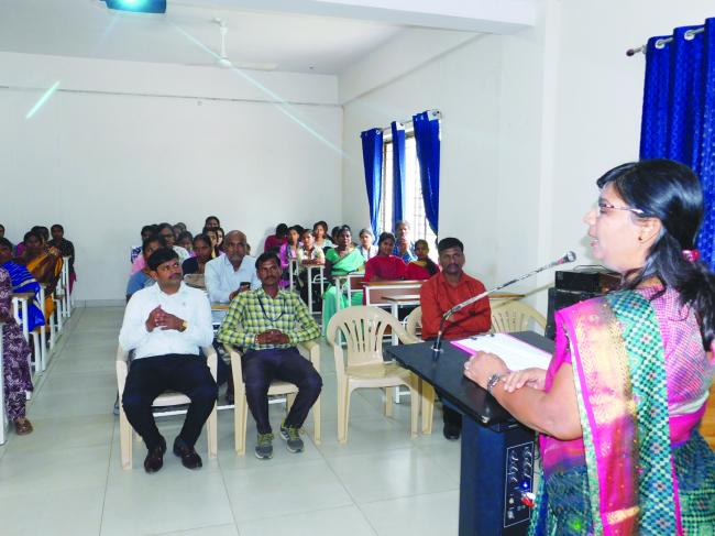 “ಶಿಕ್ಷಕ-ಪಾಲಕ ಮಕ್ಕಳ ಭವಿಷ್ಯ ನಿರ್ಮಾಣದ ಎರಡು ಚಕ್ರಗಳು”  ಶ್ರೀ ಎಚ್ ಎಚ್ ಕೊಪ್ಪಳ  