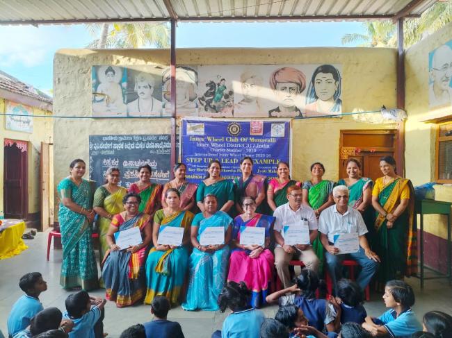 ಪ್ರಶಸ್ತಿ ಪುರಸ್ಕೃತರಿಗೆ ಸನ್ಮಾನ 