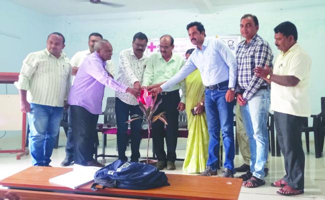 ಜಗತ್ತಿನಲ್ಲಿ ಶ್ರೇಷ್ಠತೆಯು ಕಳಾಕಳಿಯಿಂದ ಬರುತ್ತದೆ: ಸೋಮರಡ್ಡಿ ಅಳವಂಡಿ.  