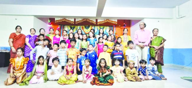  ಮಕ್ಕಳಿಂದ ಸಾಂಸ್ಕೃತಿಕ ಕಾರ್ಯಕ್ರಮ 