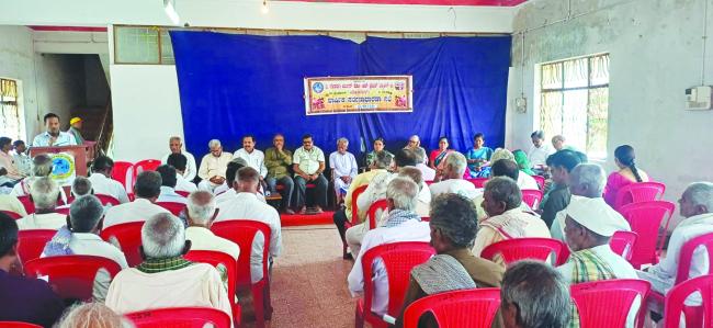 ಅರ್ಬನ್ ಬ್ಯಾಂಕುಗಳ ಬೆಳವಣಿಗೆಗೆ ಗ್ರಾಹಕರ ಸಹಕಾರ ಅಗತ್ಯ   