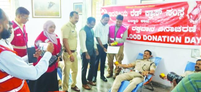 ಅರಣ್ಯ ಹುತಾತ್ಮರ ದಿನಾಚರಣೆ: ಸ್ವಯಂ ಪ್ರೇರಿತ ರಕ್ತದಾನ ಶಿಬಿರ 