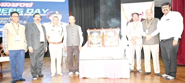 ವಿಶ್ವೇಶ್ವರಯ್ಯ ತಾಂತ್ರಿಕ ವಿಶ್ವವಿದ್ಯಾಲಯದಲ್ಲಿ ಅಭಿಯಂತರರ ದಿನಾಚರಣೆ