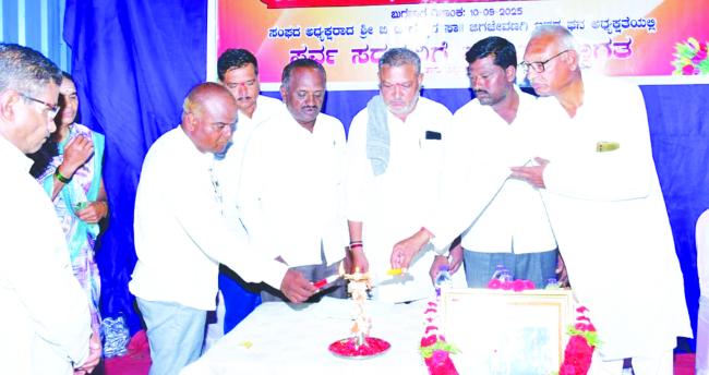 ರೈತರಿಗೆ ರಿಯಾಯಿತಿ ದರದಲ್ಲಿ ಬೀಜ ಗೊಬ್ಬರ ಕ್ರಿಮಿನಾಶಕ ನೀಡಿ: ಶ್ರೀಮಂತ ಇಂಡಿ  