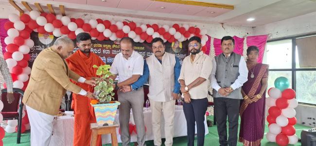 ಸಂತೋಷ, ಸುಂದರ ಮತ್ತು ನೆಮ್ಮದಿಯಿಂದ ಇರುವಂತೆ ನಮ್ಮ ಜೀವನ ನಡೆಸಬೇಕು: ಓಲೆಮಠದ ಆನಂದ ದೇವರು  