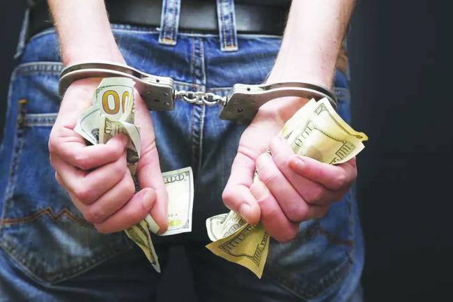 ಬ್ರಿಡ್ಜ್‌ ಕಂ ಬ್ಯಾರೇಜ್ನ 3.96 ಲಕ್ಷ ರೂ. ಮೌಲ್ಯದ 33 ಗೇಟ್ ಗಳ ಕಳ್ಳತನ