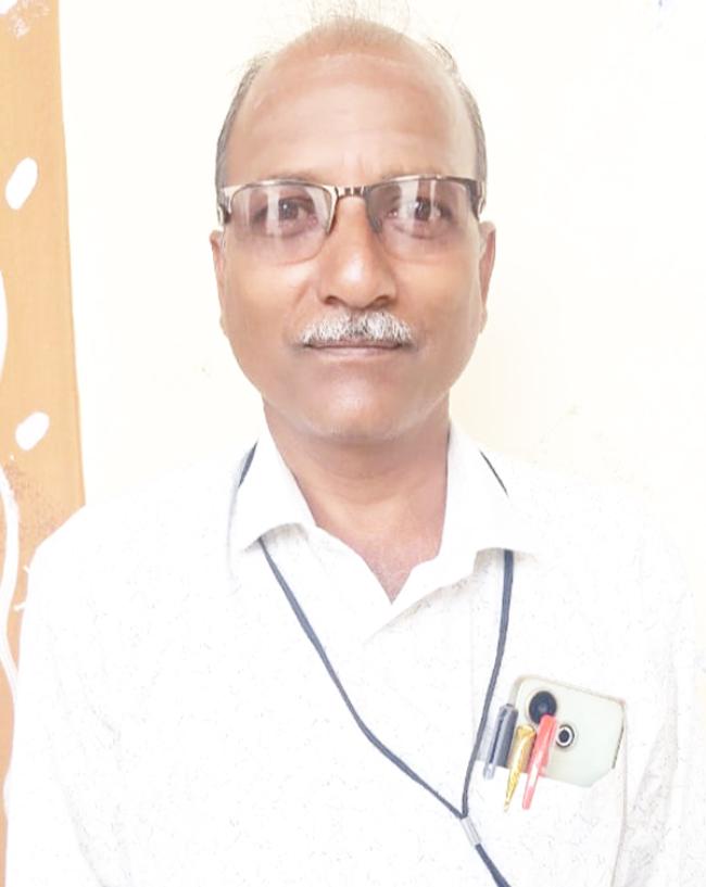 ಜಿಲ್ಲಾ ಮಟ್ಟದ ಆದರ್ಶ ಶಿಕ್ಷಕ ಪ್ರಶಸ್ತಿಗೆ ಎಸ್ ಕೆ ಗಿಂಡೆ, ಆದರ್ಶ ವಿದ್ಯಾರ್ಥಿನಿ ಪ್ರಶಸ್ತಿಗೆ ಸಾಕಿಬಾ ಪೀರಜಾದೆ ಆಯ್ಕೆ 