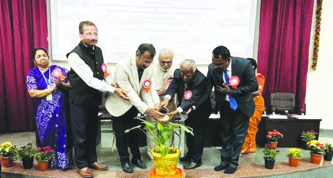 ವಿಜ್ಞಾನಕ್ಕೆ ಸನಾತನ ಪಂಚಾಂಗ ನಿರ್ಮಾತೃಗಳ ಕೊಡುಗೆ ಅಪಾರ: ಸಮಕುಲಾಧಿಪತಿ ಡಾ.ವೈ.ಎಂ.ಜೈಯರಾಜ್ 