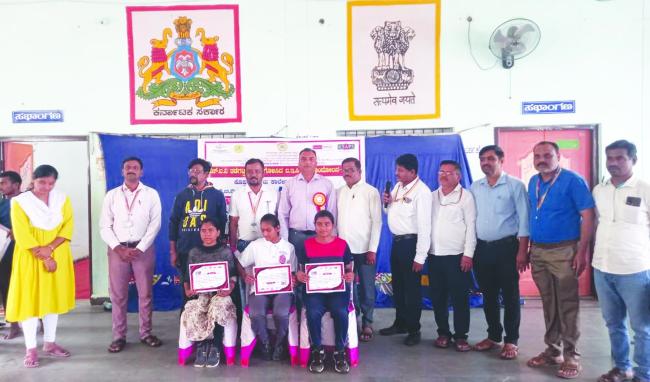 5 ಕಿ.ಮೀ ಮ್ಯಾರಥಾನ್ ಓಟದಲ್ಲಿ  ವಿದ್ಯಾರ್ಥಿನಿಯರ ಸಾಧನೆ  