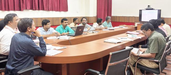 ನಿಗದಿತ ಸಮಯದಲ್ಲಿ ಕಾಮಗಾರಿ ಅನುಷ್ಠಾನ ಮಾಡಿ: ಕರೀಂ ಅಸದಿ 