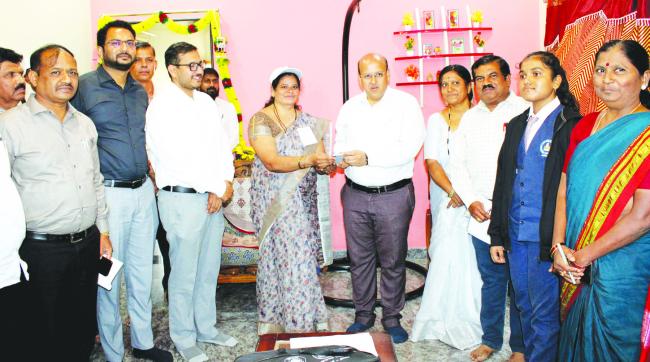 ಕುಟುಂಬದ ಮುಖ್ಯಸ್ಥರು ಎಲ್ಲಾ ಮಾಹಿತಿ ನೀಡಿ: ಡಾ. ಸುರೇಶ್ ಇಟ್ನಾಳ 