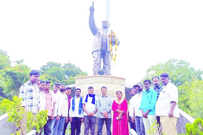 ಪೌರಕಾರ್ಮಿಕರಿಗೆ ತಾರತಮ್ಯದಿಂದ ನೋಡದಿರಿ: ಸಂಜು ಕಂಬಾಗಿ 