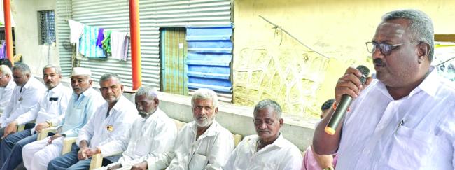 ಶಾಸಕ ಲಕ್ಷ್ಮಣ ಸವದಿಗೆ ಗುಂಡೇವಾಡಿಯ ಎರಡೂ ಸಹಕಾರ ಸಂಘಗಳ ಬೆಂಬಲ  