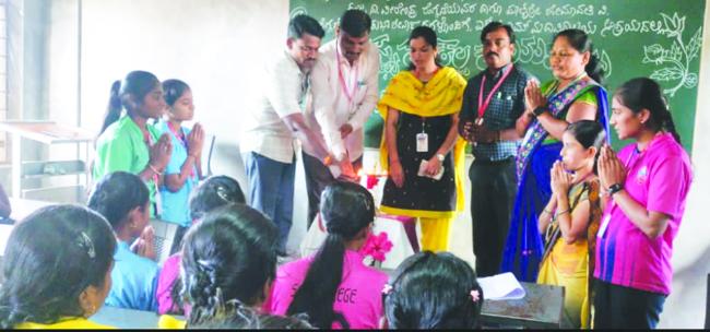 ಆರೋಗ್ಯದ ಸಂಕಲ್ಪಕ್ಕೆ ಬದ್ಧರಾಗಿ, ಯೋಗವನ್ನು ಮೈಗೂಡಿಸಿಕೊಳ್ಳಿ: ರಾಘವೇಂದ್ರ ನೀಲಣ್ಣವರ  