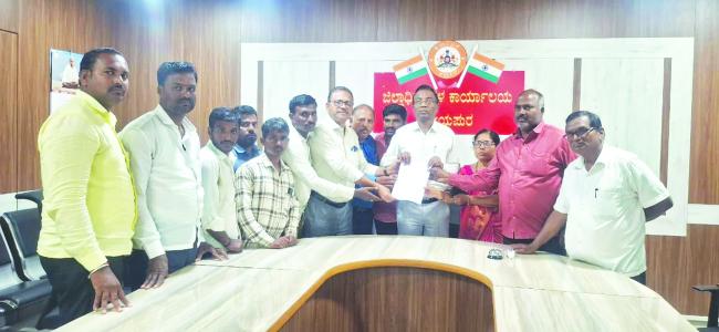 2.75 ಲಕ್ಷ ಖಾಲಿಯಿರುವ ಹುದ್ದೆಗಳಿಗೆ ಶೀಘ್ರವೇ ನೇಮಕ ಮಾಡಿಕೊಳ್ಳಿ : ಅಶೋಕ ಇಳಕಲ್ 