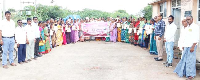 ಸ್ತ್ರೀ ಚೇತನ ಅಭಿಯಾನಕ್ಕೆ ಯಲ್ಲವ್ವಾ ಉಪ್ಪಾರ, ಆರ್‌.ಬಿ ರಕ್ಕಸಗಿ ಚಾಲನೆ 