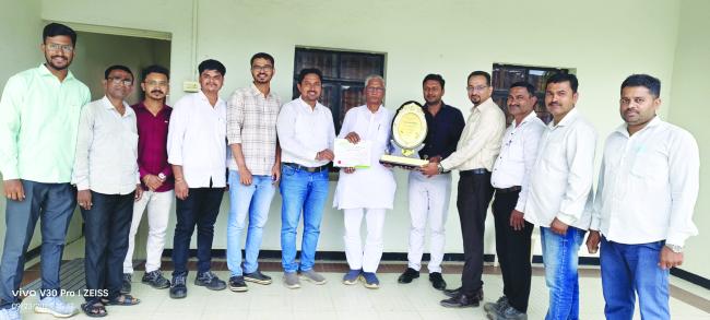 ಕರ್ನಾಟಕದ ಅತ್ಯುತ್ತಮ ಪ್ಲಾಟಿನಂ ಪ್ರಶಸ್ತಿಗೆ ಭಾಜನವಾದ ಅಥಣಿ ಶುಗರ್ಸ್‌ನ ಡಿಸ್ಟಿಲರಿ..!  