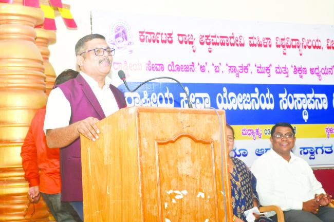 ರಾಷ್ಟ್ರೀಯ ಸೇವಾ ಯೋಜನೆ ಯುವಕರಲ್ಲಿ ಸಮಾಜಸೇವಾ ಮನೋಭಾವ ಬೆಳೆಸುವ ವೇದಿಕೆ 