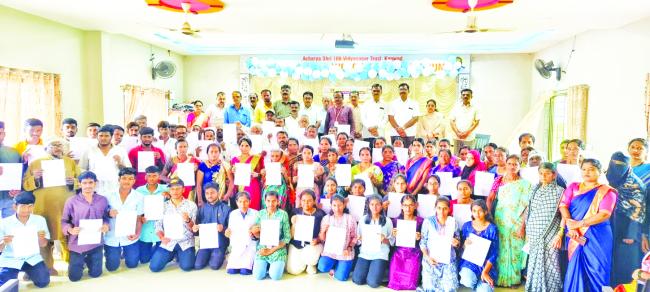 ಪ್ರತಿಯೊಬ್ಬರೂ ತಮ್ಮ ಸುತ್ತಲಿನ ಪರಿಸರದ ಸ್ವಚ್ಛತೆಗೆ ಪ್ರಯತ್ನಿಸಬೇಕು: ಎಮ್‌.ಎಲ್‌.ಯಡ್ರಾಂವಿ 