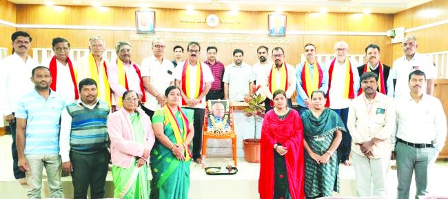 ಕನ್ನಡ ಸಾಹಿತ್ಯ ಪರಿಷತ್ತಿನಿಂದ ಡಾ. ಎಸ್‌.ಎಲ್‌. ಭೈರಪ್ಪ ಅವರಿಗೆ ಭಾವಪೂರ್ಣ ನುಡಿನಮನ  