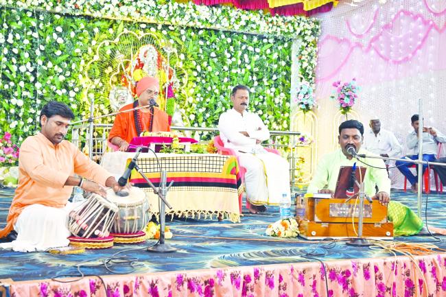 ನಶಿಸಿ ಹೋಗುವ ಸಂಪತ್ತಿಗೆ ಹೆಚ್ಚಿನ ಮಹತ್ವ ನೀಡಿ 