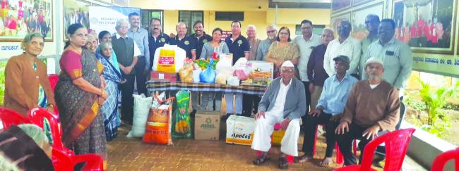 ವೃದ್ಧಾಶ್ರಮಗಳು ಕಡಿಮೆಯಾಗಲಿ: ಪ್ರೊ.ಉದಯಸಿಂಗ ರಜಪೂತ 