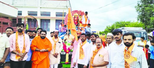 ಶರಣರ ನಾಡಿನ ನಾಡದೇವಿ ಉತ್ಸವ. ಸಂಭ್ರಮದ ಮೆರವಣಿಗೆ