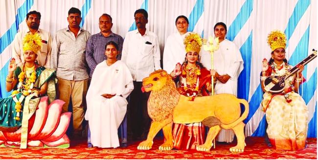 ದುಷ್ಟ ಗುಣ  ಸಂಹರಿಸಿ ,ಸದ್ಗುಣ ಧರಿಸುವದೇ ನವ ರಾತ್ರಿಯ ಉದ್ದೇಶ: ಯೋಗಿನಿ ಅಕ್ಕ ನವರು 