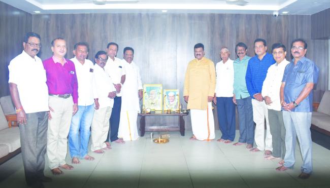  ಬಳ್ಳಾರಿ  ಮಹಾತ್ಮ ಗಾಂಧೀಜಿ  ಮತ್ತು  ಲಾಲ್ ಬಹದ್ದೂರ್ ಶಾಸ್ತ್ರಿ ಜಯಂತಿ  