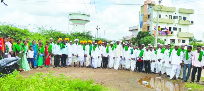 ಯಾವ ಜಂಟಿ ಸಮೀಕ್ಷೆ ಮಾಡುವುದು ಅವಶ್ಯಕತೆ ಇಲ್ಲ ಪ್ರತಿ ಎಕರೆಗೆ 50,000 ಪರಿಹಾರ ಕೊಡುವಂತೆ ಆಗ್ರಹ  