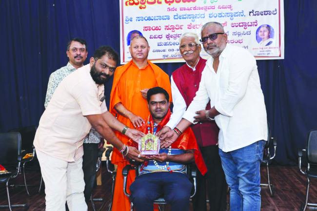 ಧಾರವಾಡದ ಸಾಂಸ್ಕೃತಿಕ ಸಂಘಟಕರಾದ ಯಮನಪ್ಪ ಜಾಲಗಾರ ಅವರಿಗೆ ಗೌರವ ಸನ್ಮಾನ  