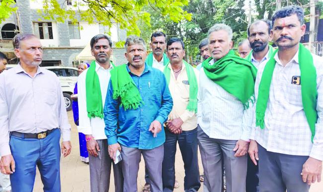 ಕಬ್ಬಿನ ಬೆಲೆ ನಿಗದಿಗೆ ನಾಳೆ ಹಾರುಗೇರಿ ಕ್ರಾಸ್‌ನಲ್ಲಿ ಹೋರಾಟ 