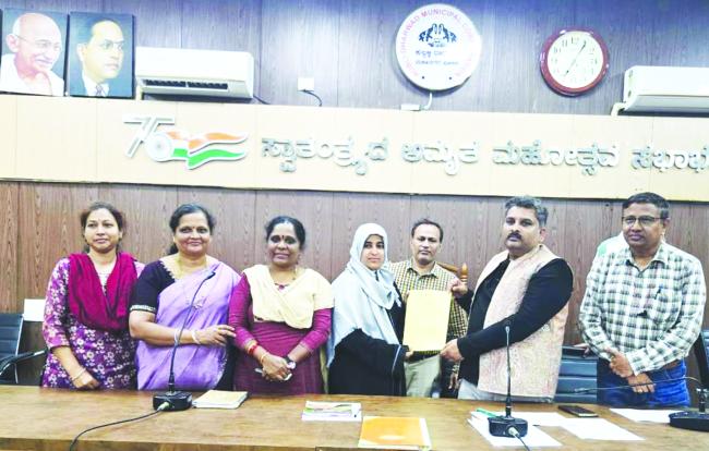  ಶಿಕ್ಷಕ ಸೈಯೀದ ತಹ್ಮದ್ ಮುಲ್ಲಾರಿಗೆ ಅಭಿನಂದನಾ ಪತ್ರ 