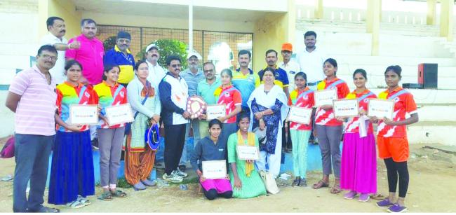 ಕಬಡ್ಡಿ ಎಸ್ ಕೆ ಜಿ ಜಿ ಬಾಲಕಿಯರು ಜಿಲ್ಲಾ ಮಟ್ಟಕ್ಕೆ