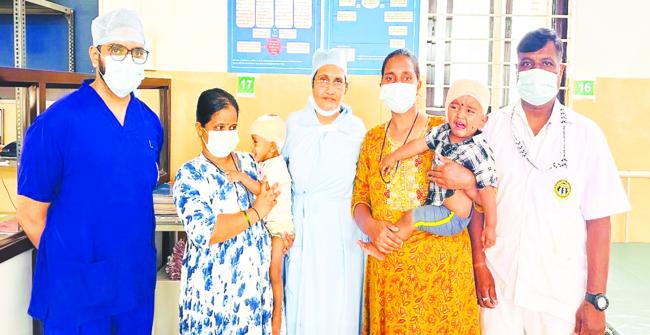 ಮಕ್ಕಳಿಗೆ ಕಾಕ್ಲಿಯರ್ ಇಂಪ್ಲಾಂಟ್ ಅತ್ಯಾಧುನಿಕ ಕಿವಿಯ ಶಸ್ತ್ರಚಿಕಿತ್ಸೆ ಯಶಸ್ವಿ 