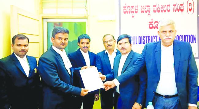 ಜಿಲ್ಲಾ ವಕೀಲರ ಸಂಘದ ಸದಸ್ಯತ್ವ ಪಡೆದ ಮೇಘರಾಜ ರೆಡ್ಡಿ. ಗೋನಾಳ   