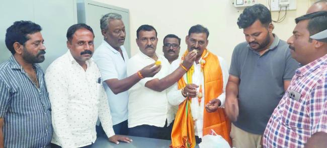 ನೂತನ ನಿರ್ದೇಶಕ ಮಲ್ಲನಗೌಡ ಬಿರಾದಾರಗೆ ಸನ್ಮಾನ