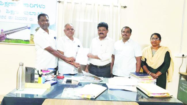 ಎಸ್‌.ಡಿ.ಎಂ.ಸಿ ಅಧ್ಯಕ್ಷರಾಗಿ ಮಲಿಯಪ್ಪ ಆಯ್ಕೆ 