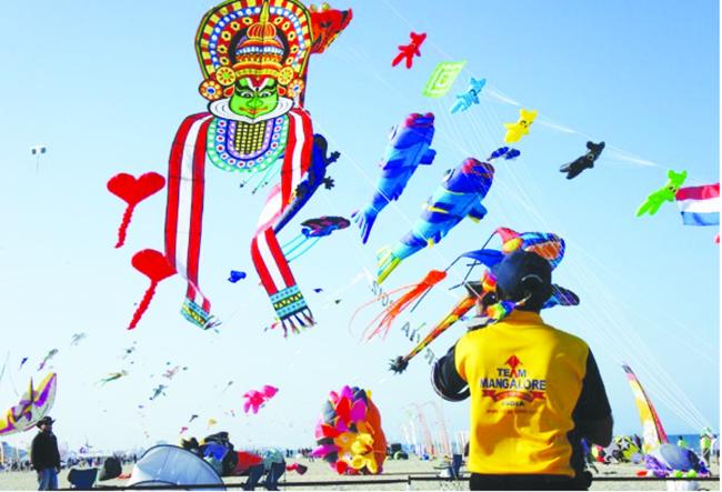 ಕೊಪ್ಪಳದಲ್ಲೇ ​‍್ರ​‍್ರಥಮ ಬಾರಿಗೆ ಗಾಳಿಪಟ ಸ್ಪರ್ಧೆ  