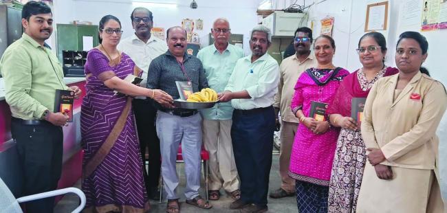 ವಿಶ್ವ ಅಂಚೆ ದಿನ ಅಂಗವಾಗಿ ಅಂಚೆ ಕಛೇರಿಯಲ್ಲಿ ಹೊರಕೇರಿ ಮಾಸ್ತರ ಶಿಕ್ಷಣ ಪ್ರತಿಷ್ಠಾನ, ಕಾರ್ಯಕ್ರಮ 